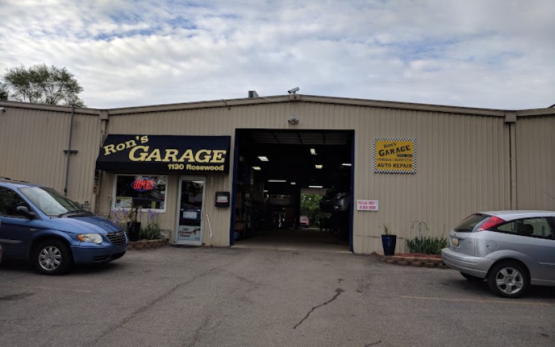 Ron's Garage