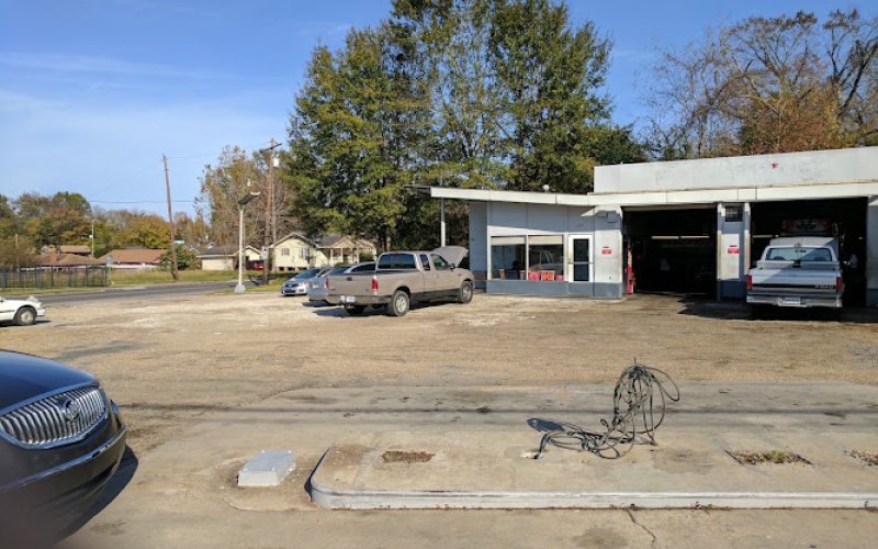 Highland Terrace Mechanic Shop