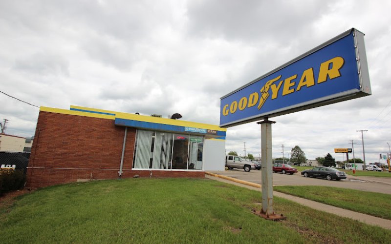 Goodyear Bloomington Auto, Tire & Glass