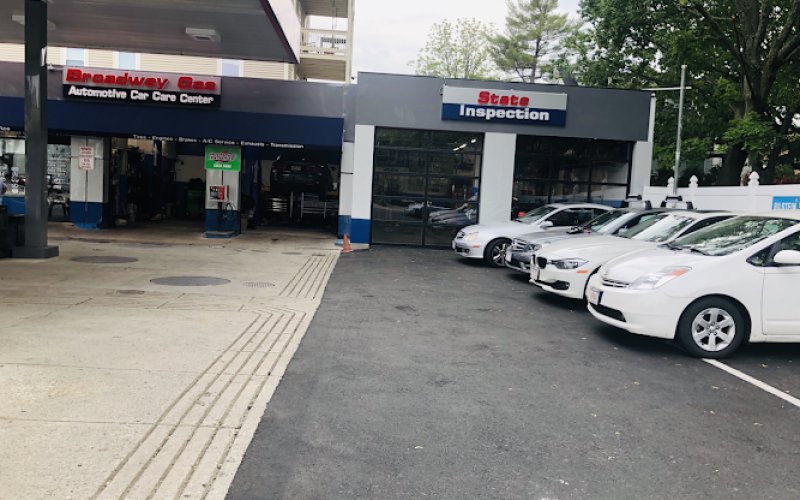 Broadway Gas & Automotive Car Care Center