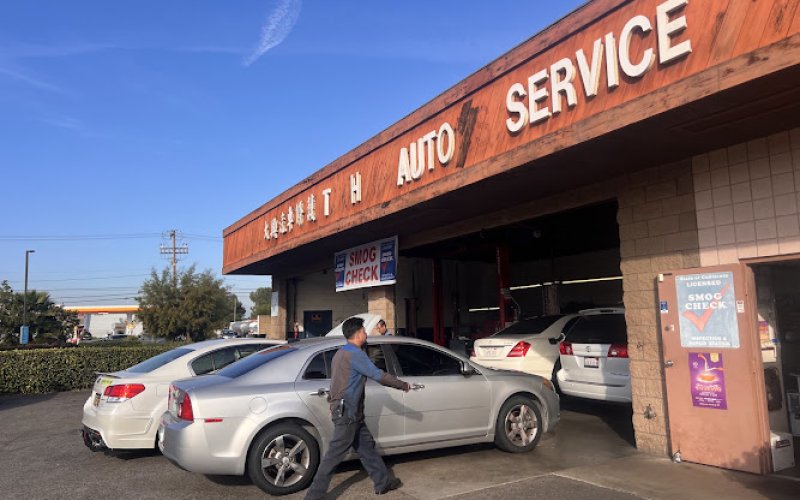 T H Auto — Auto repair shop in Cerritos