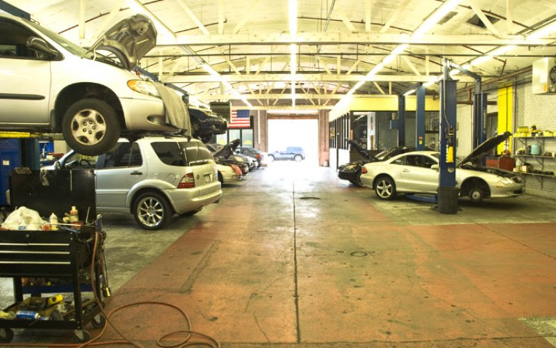 Chicago Auto Repair — Car repair and maintenance service in Chicago