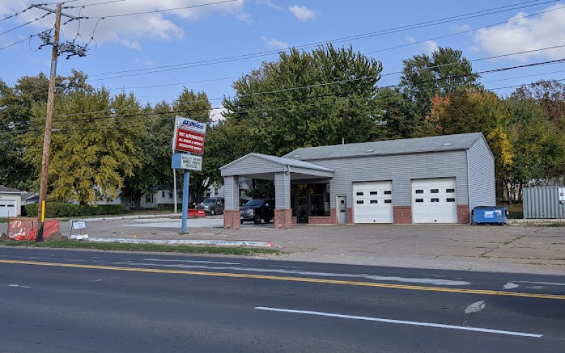 TNT Automotive — Auto repair shop in Davenport