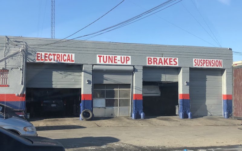 Detroit Auto Center — Auto repair shop in Detroit