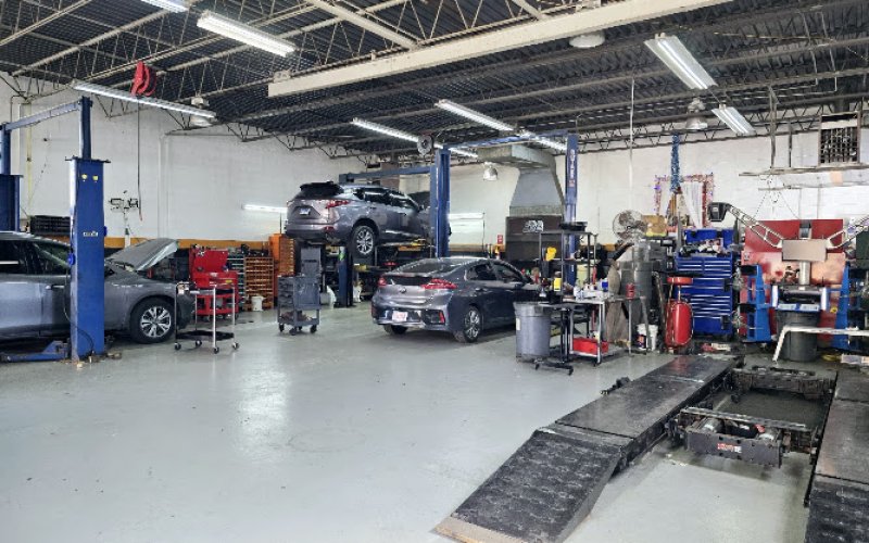 J & R Auto Inc.