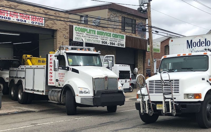Mo's Auto Service