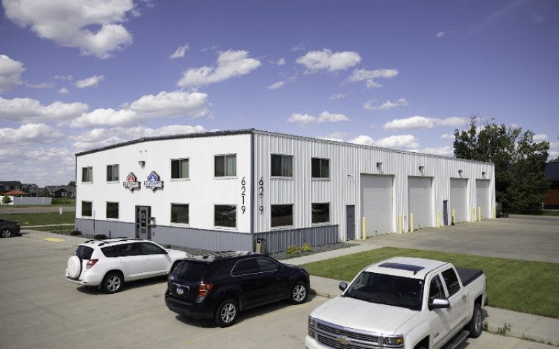 Fix It Forward Auto Care - 52nd Avenue South Fargo