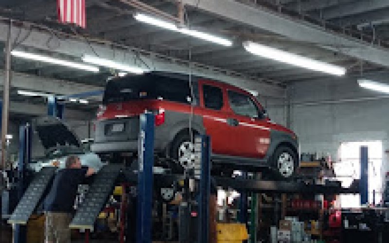 Barney's Auto