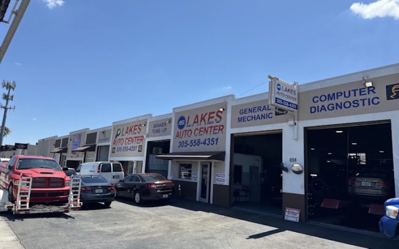 Lakes Auto Center