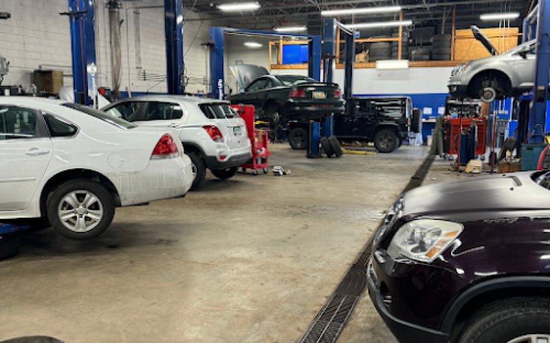 Chuck's Garage Lansing