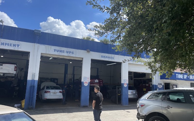 Garcia's 1 Stop Auto Center — Auto repair shop in Miami Gardens