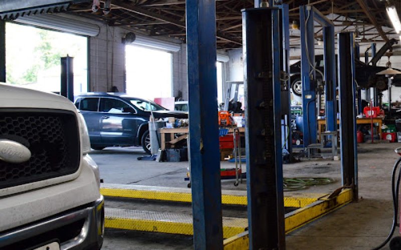 R & R Automotive