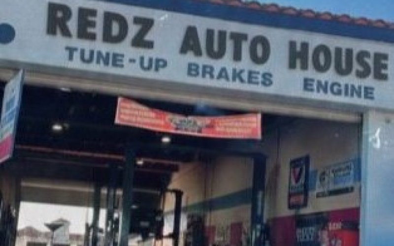 Redz Auto House