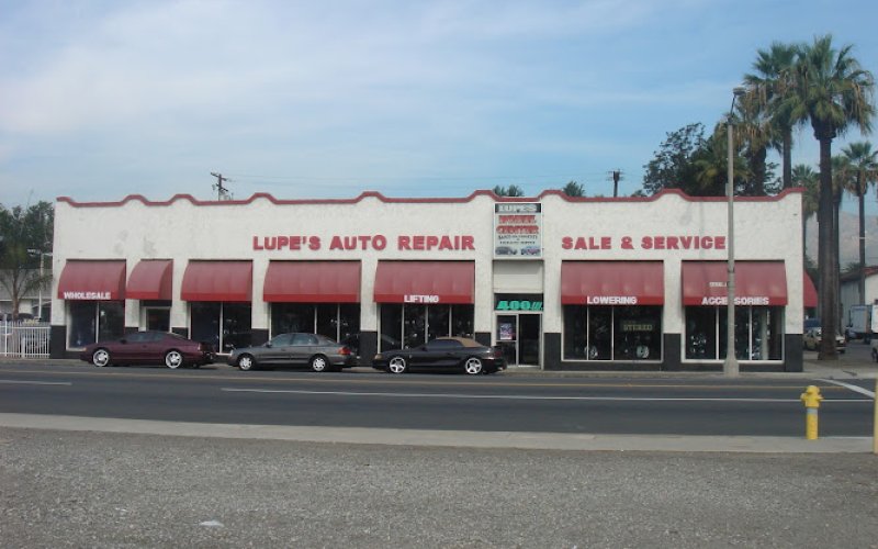 Lupe's Auto