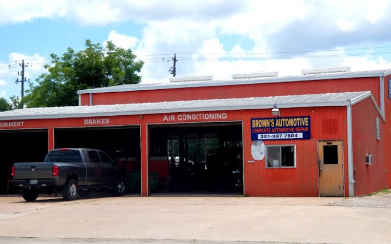 Brown's Automotive