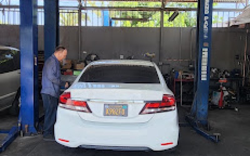 Freddie's Auto Repair — Auto repair shop in Pomona