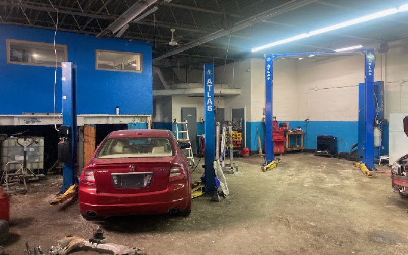 Auto Service Garage