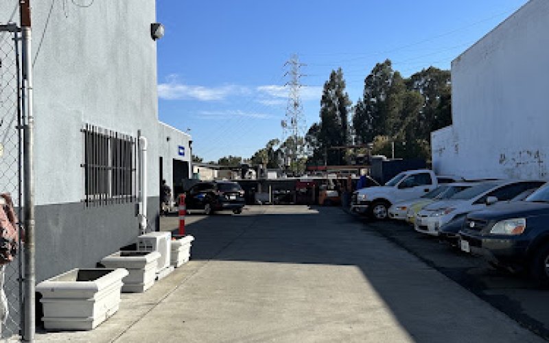 Alvin's Auto Center