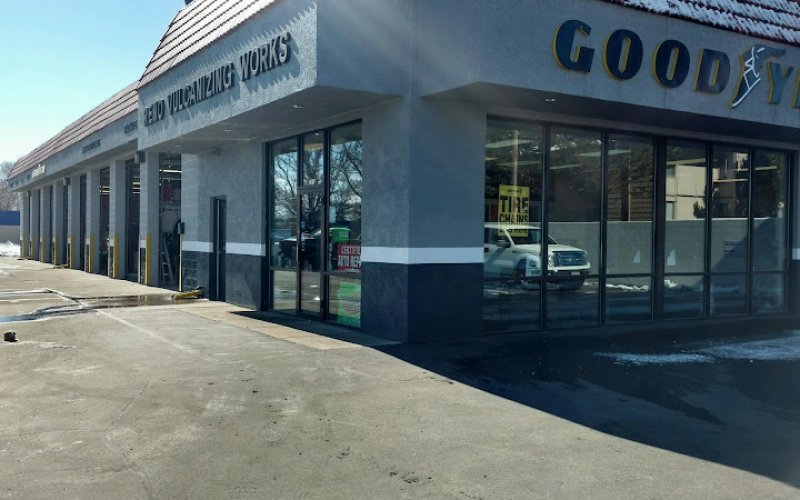 Reno Vulcanizing Auto Care and Tires — Auto repair shop in Sparks