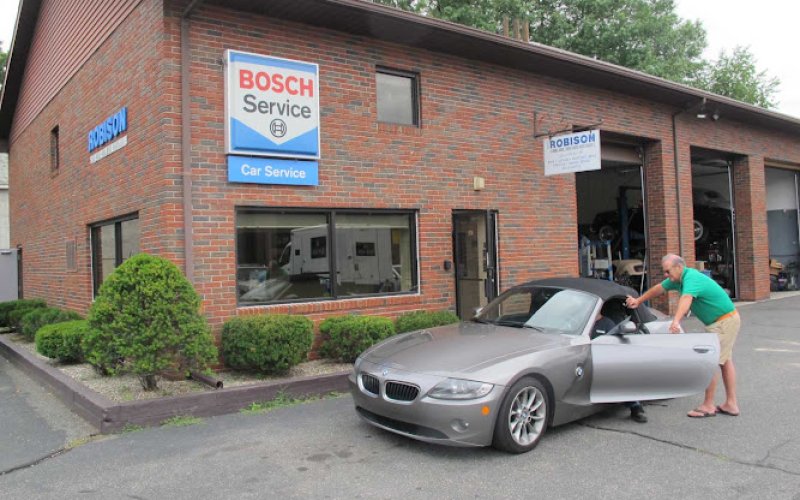 J.E. Robison Service Co., Inc. — Auto repair shop in Springfield