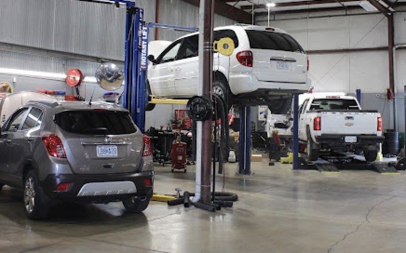J&S Automotive — Auto repair shop in Springfield