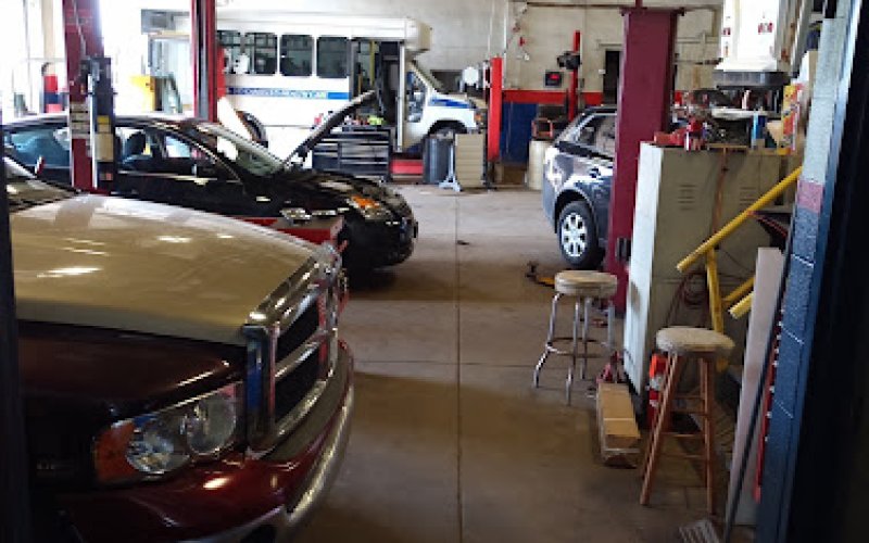 J & J Automotive