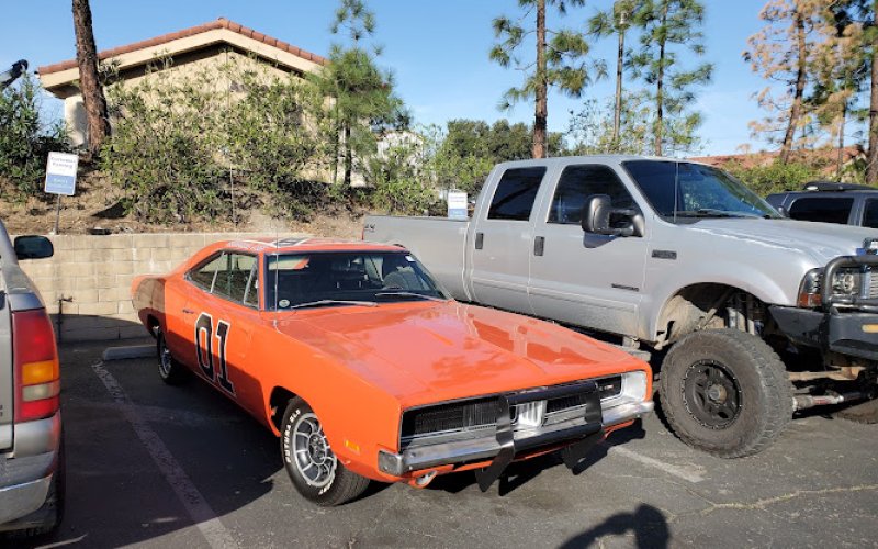 Reed's Automotive — Auto repair shop in Thousand Oaks