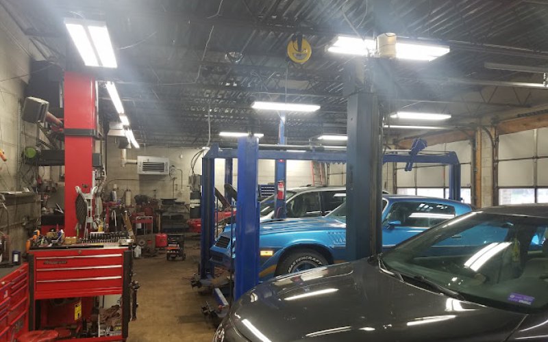 Ambrosia’s Automotive — Auto repair shop in Toledo